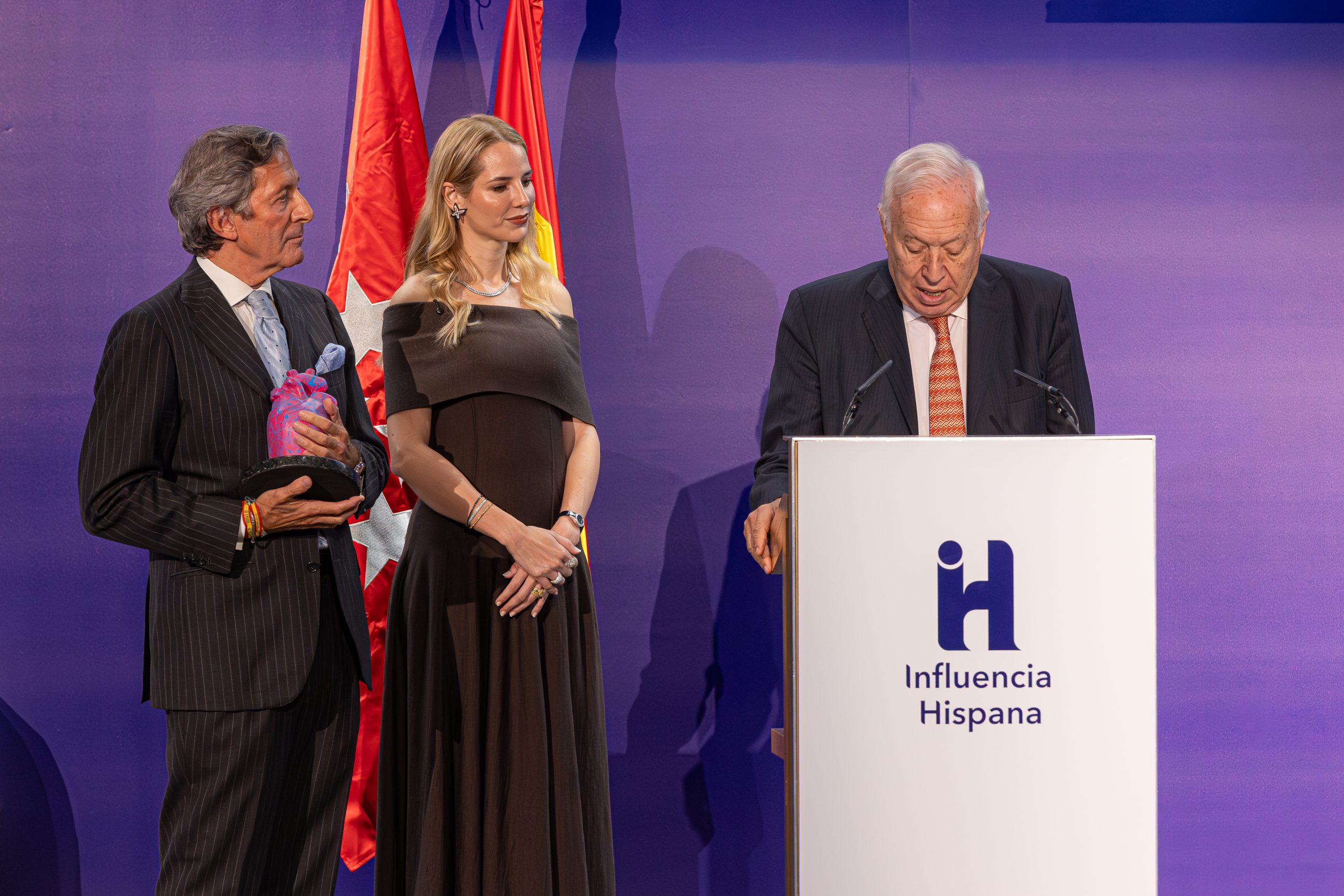 1203168b-7416-4ec1-b379-5b9a7e7bd1cc