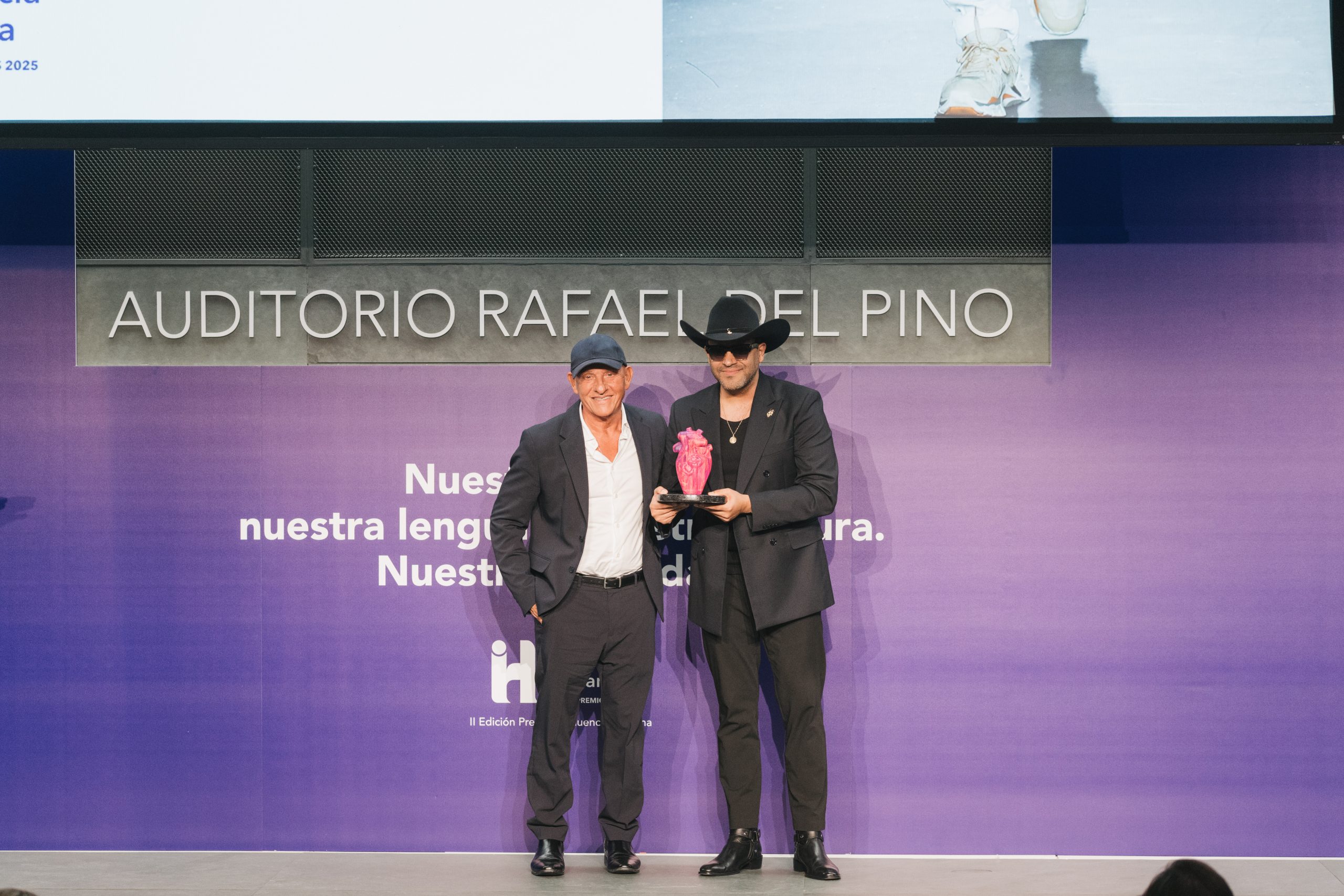 1d2ca563-8988-4df9-9e6d-3ee1db71d2e6