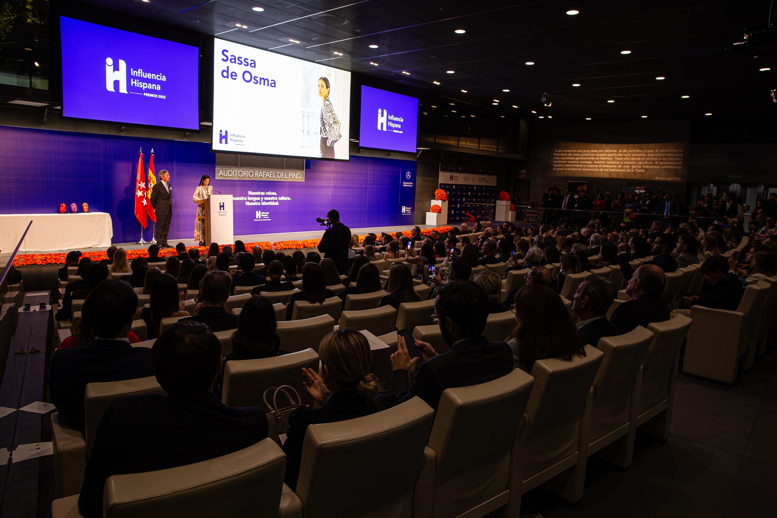 523f6b12-314a-4af8-a65d-cc8b1278036f