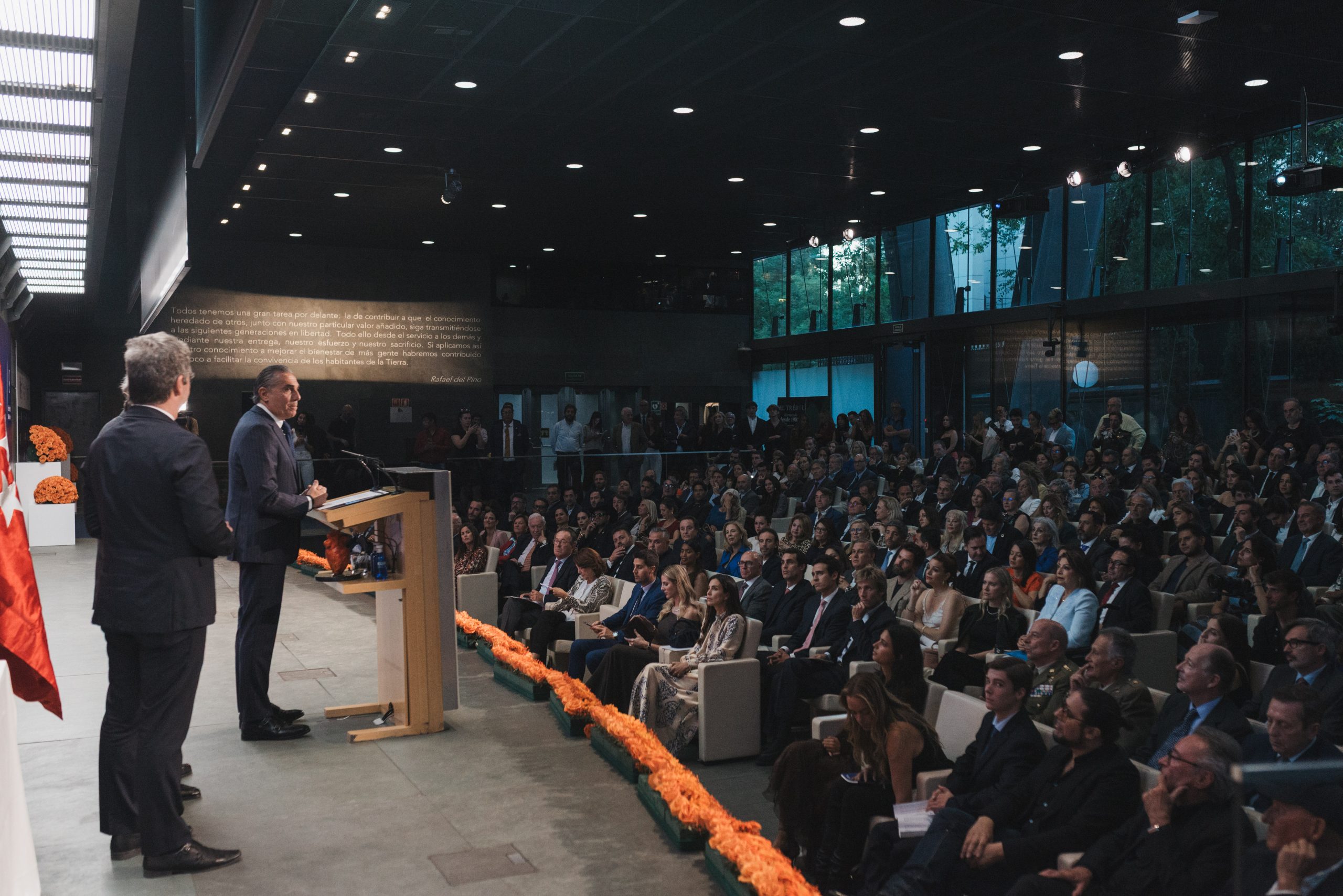 9d76179c-4a39-4972-8b5c-3c6b96641caf