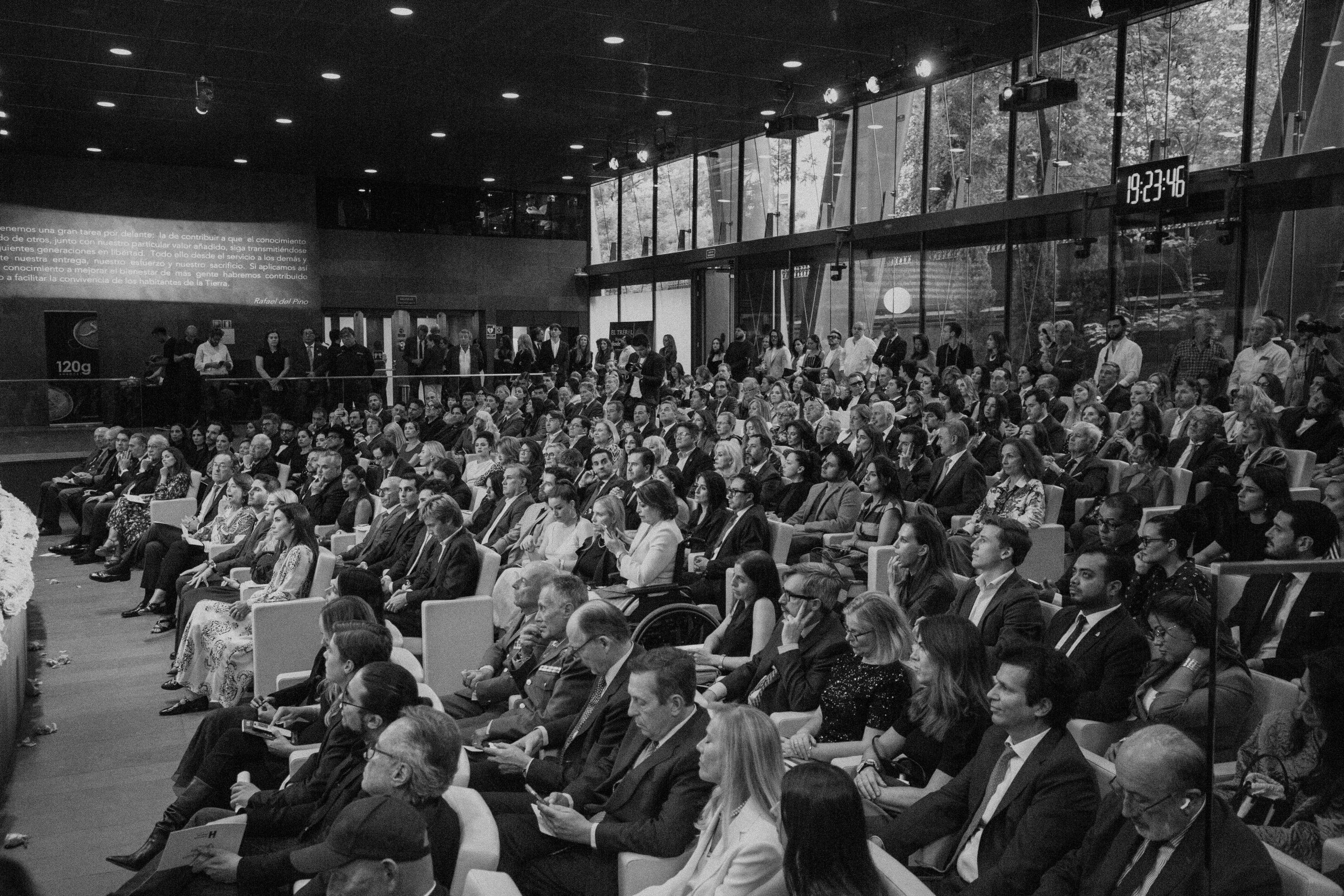 ad7fa413-51d6-48b8-b723-7db95909606e